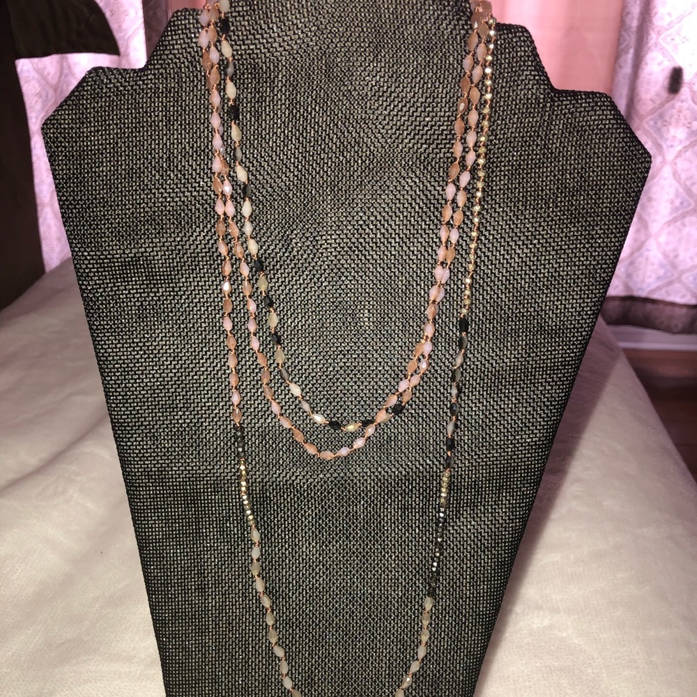 Beautiful tri necklace